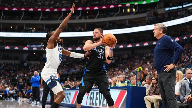 [奧薩爾個(gè)人集錦]奧薩爾貢獻(xiàn)8分7板5助3斷1帽集錦