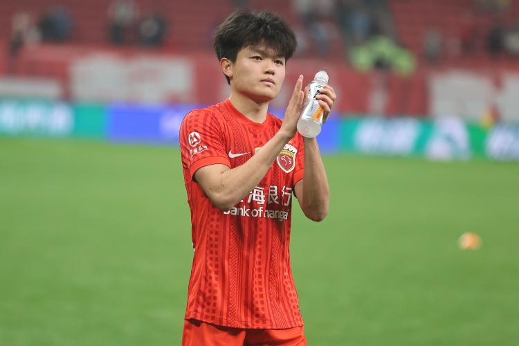 單外援海港客場逼平泰山 楊希中超首球李帥送助攻