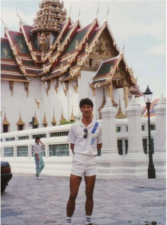 施連志三十年飛踹標(biāo)簽與最佳狀態(tài)網(wǎng)絡(luò)重生