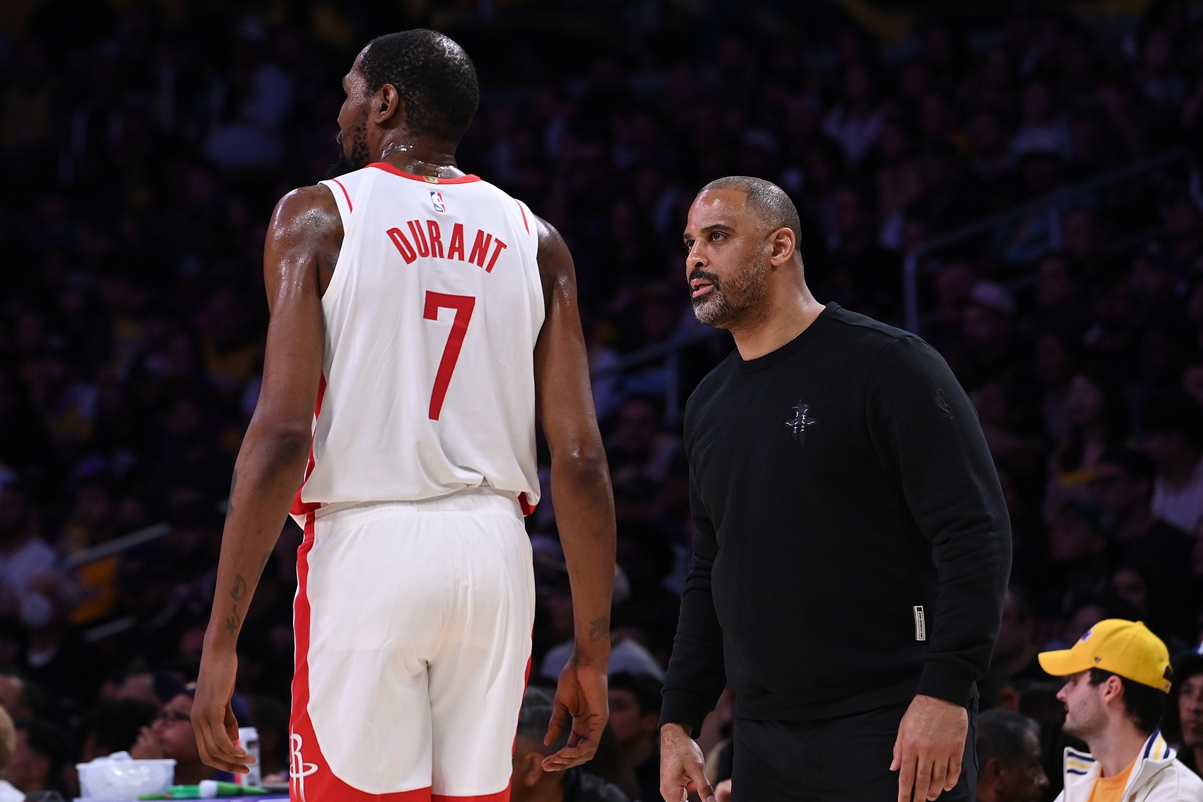 殘陣湖人2-0火箭：雷迪克防守大師課，烏度卡進(jìn)攻無解