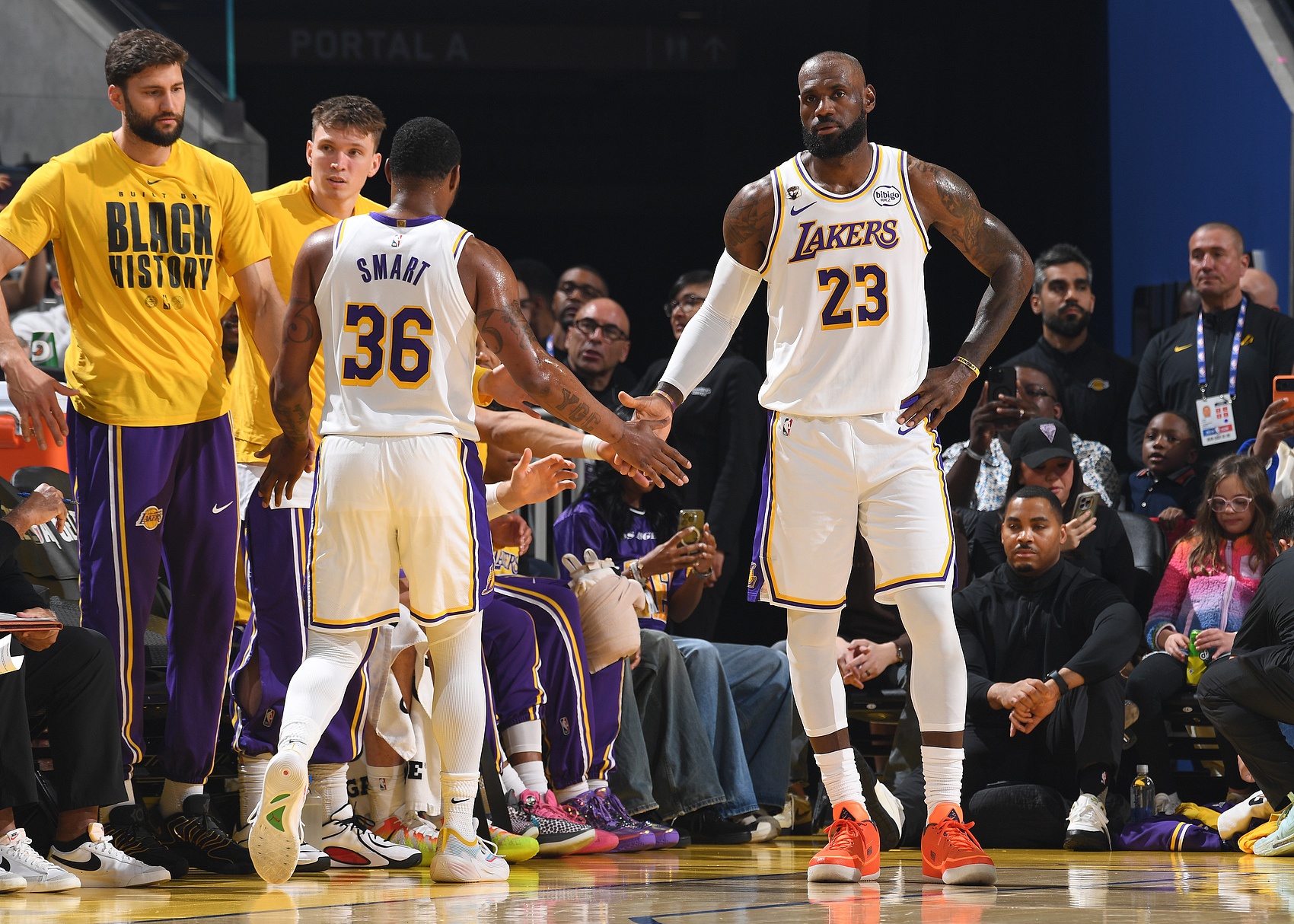 路威：湖人自滿搞砸G4 斯瑪特肯納德三分合計(jì)0中