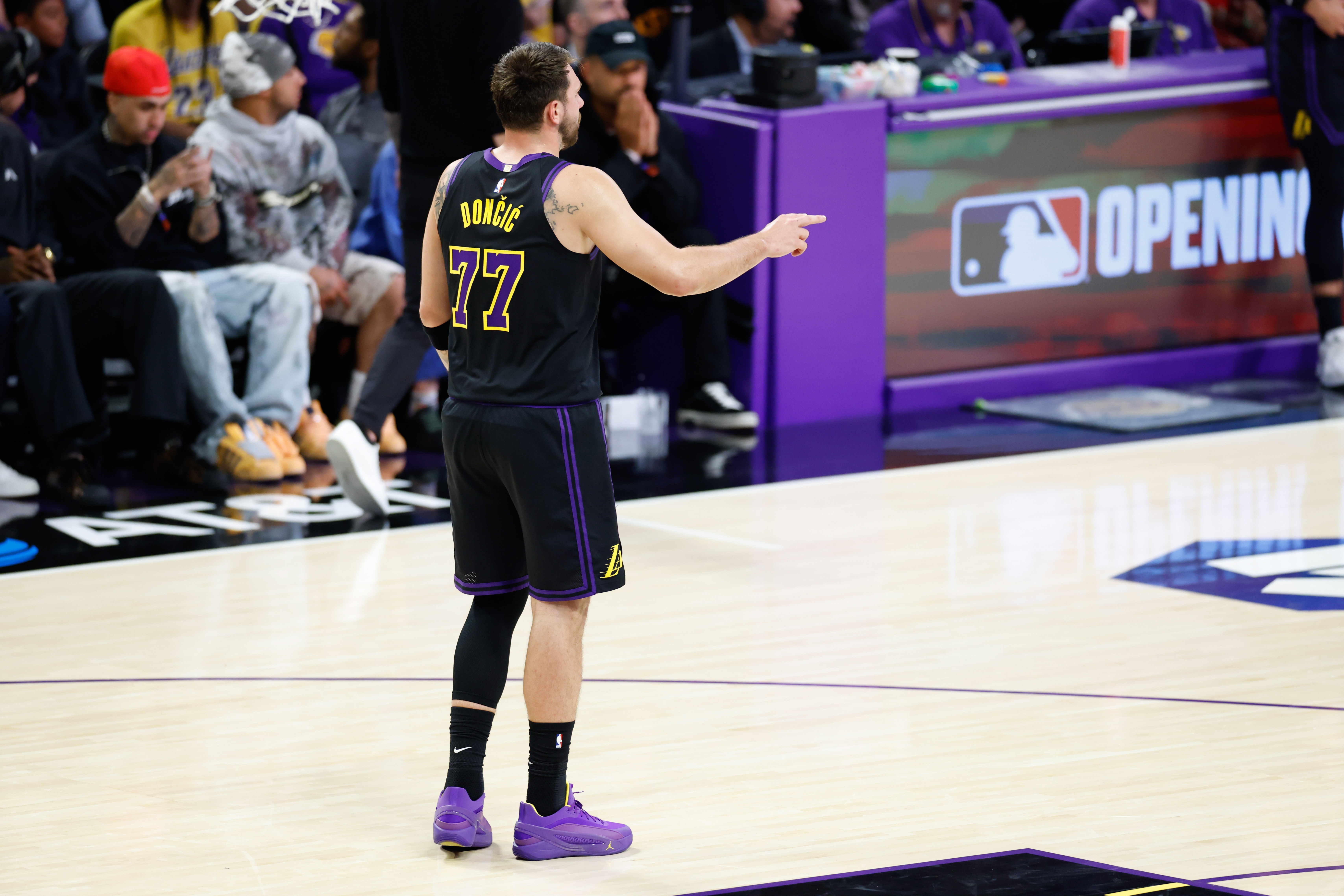 韋德評東契奇坎寧安特例：NBA開了先例，人人都會申訴