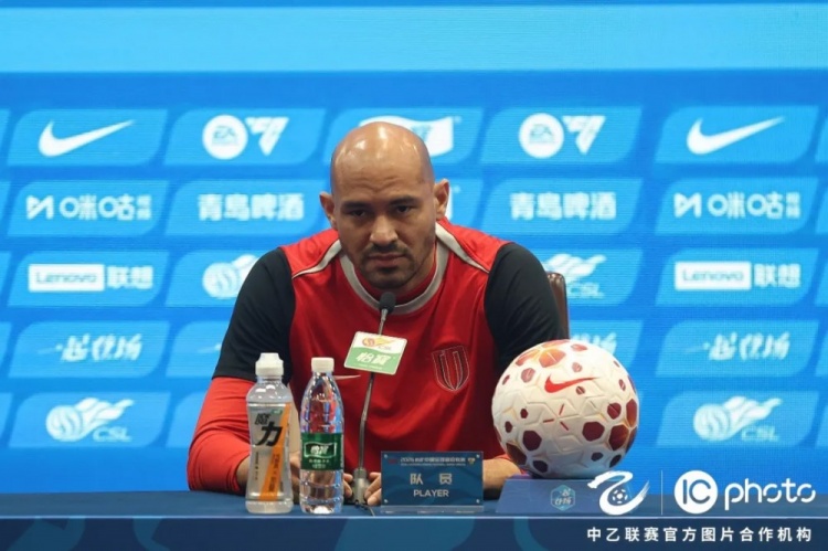 成都蓉城客戰(zhàn)申花 阿洛伊西強(qiáng)調(diào)防守反擊效率