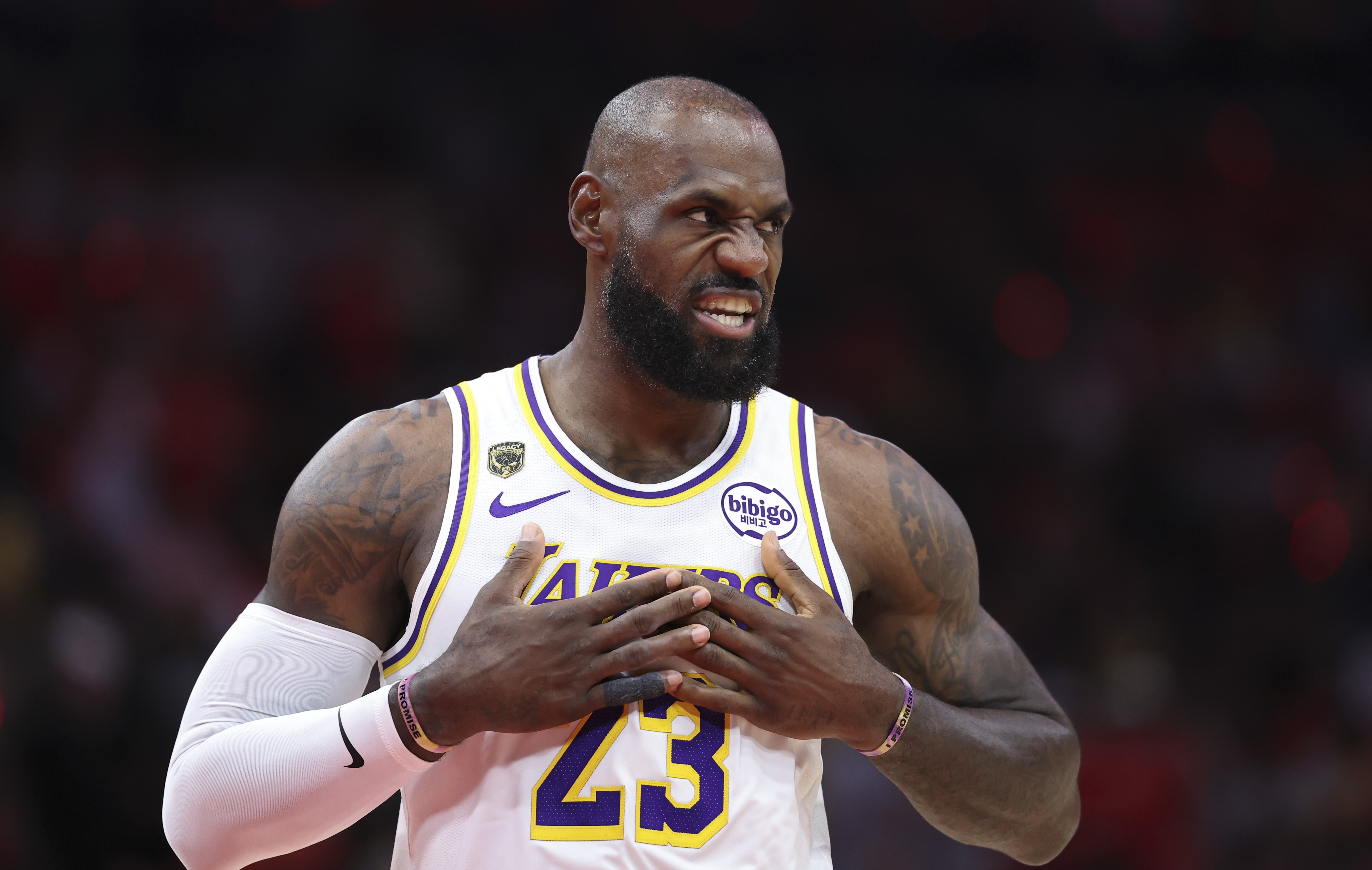 302場全勤！詹姆斯創(chuàng)NBA季后賽連續(xù)出場歷史紀(jì)錄