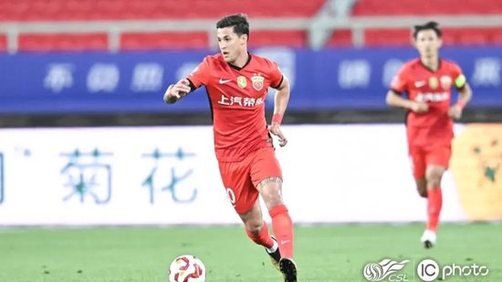 維塔爾世界波開胡，海港客場2-0三鎮(zhèn)止頹