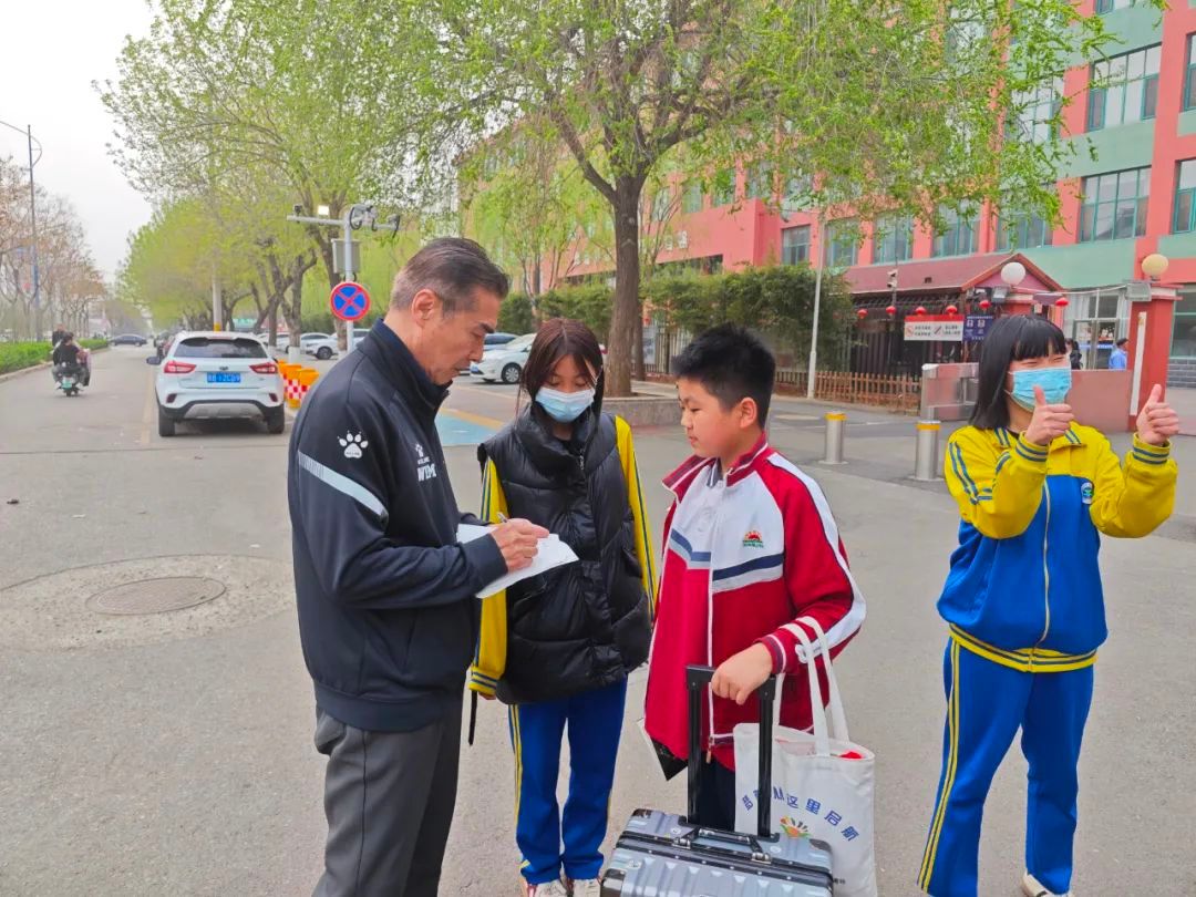 前女足主帥王海鳴扎根遵化校園：青訓(xùn)不收費(fèi)，先育人后踢球