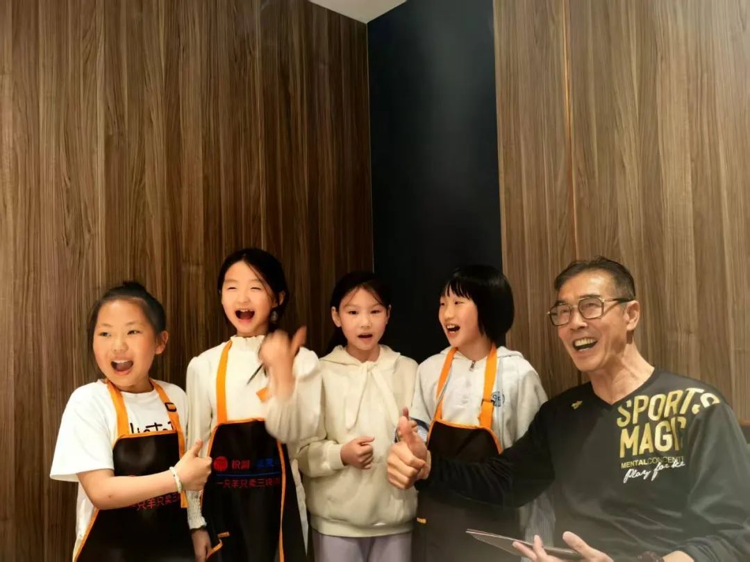 前女足主帥王海鳴扎根遵化校園：青訓不收費，先育人后踢球
