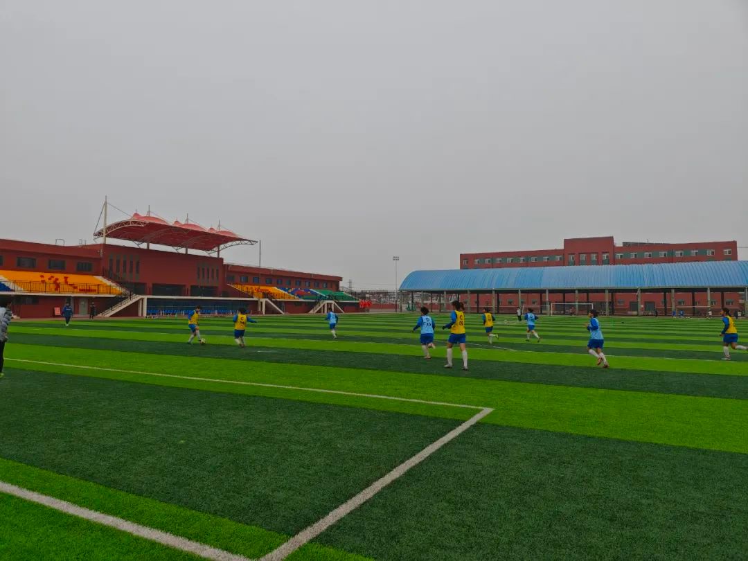 前女足主帥王海鳴扎根遵化校園：青訓不收費，先育人后踢球