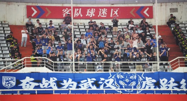卡迪斯兩射一傳，武漢三鎮(zhèn)客場(chǎng)3-3絕平山東泰山