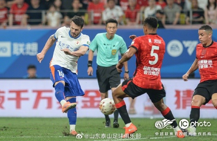 泰山客場0-1蓉城，五輪連勝終結