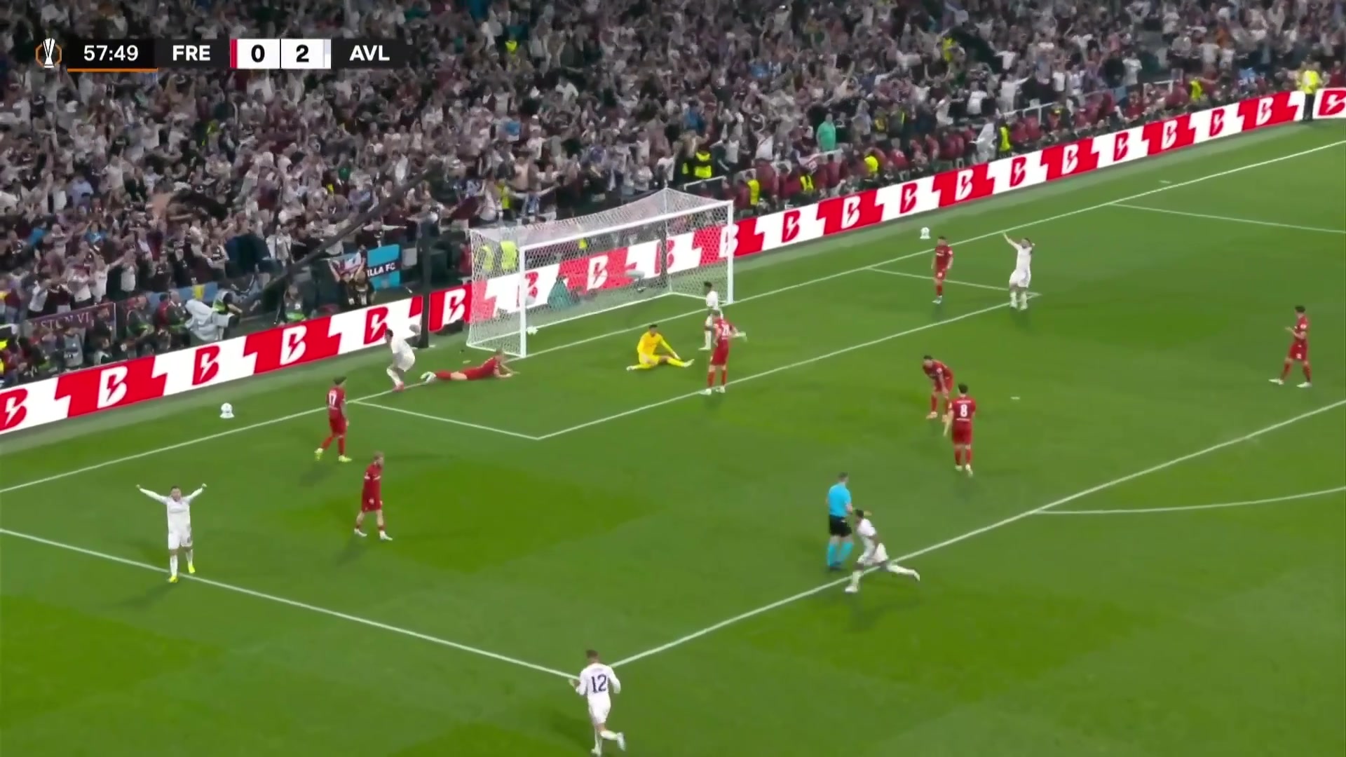 結(jié)束了！維拉3-0弗賴堡！布恩迪亞送助攻，羅杰斯包抄鏟射破門！
