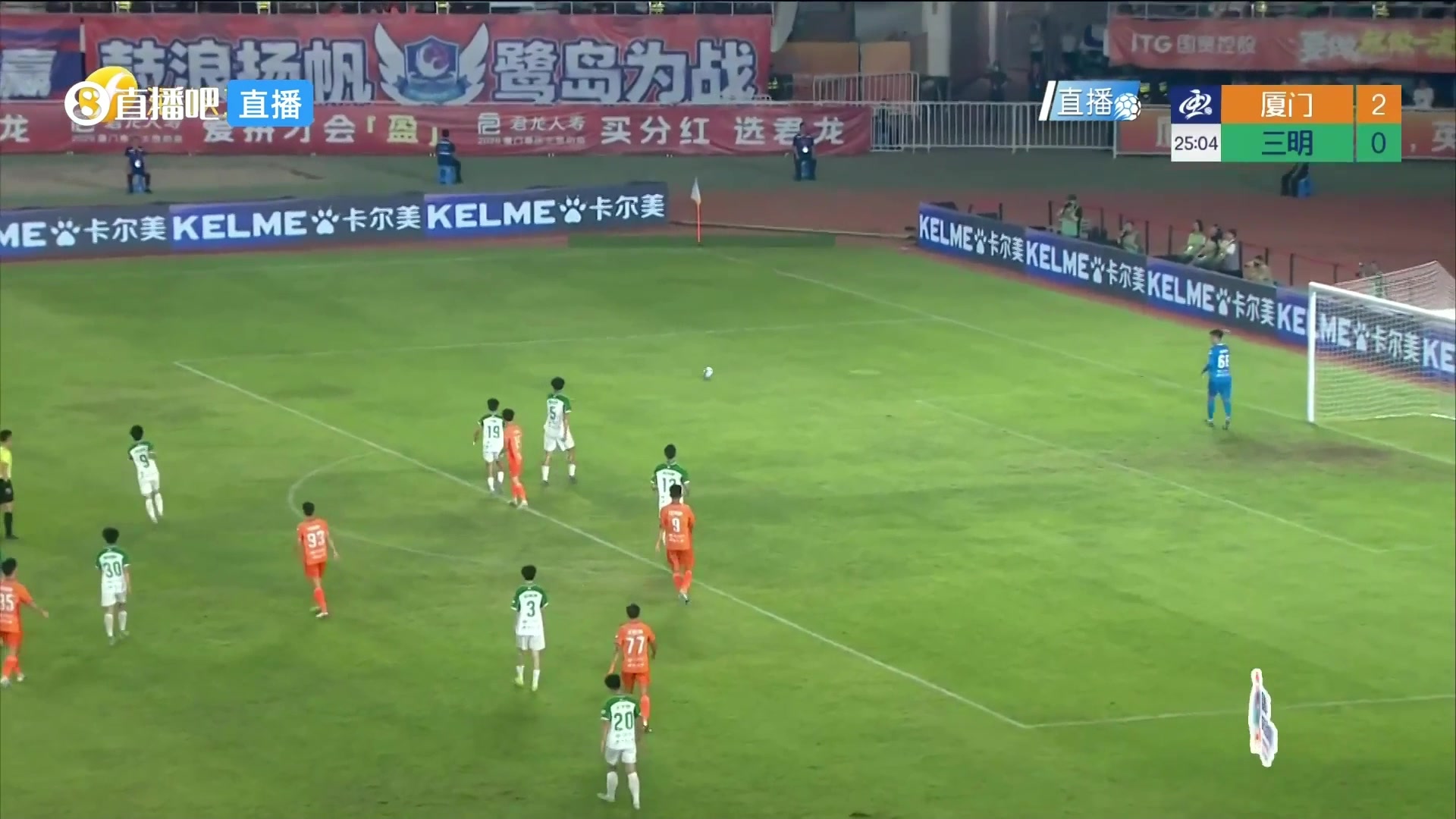 登頂射手榜！江澤源頭球破門，廈門隊3-0領先了！